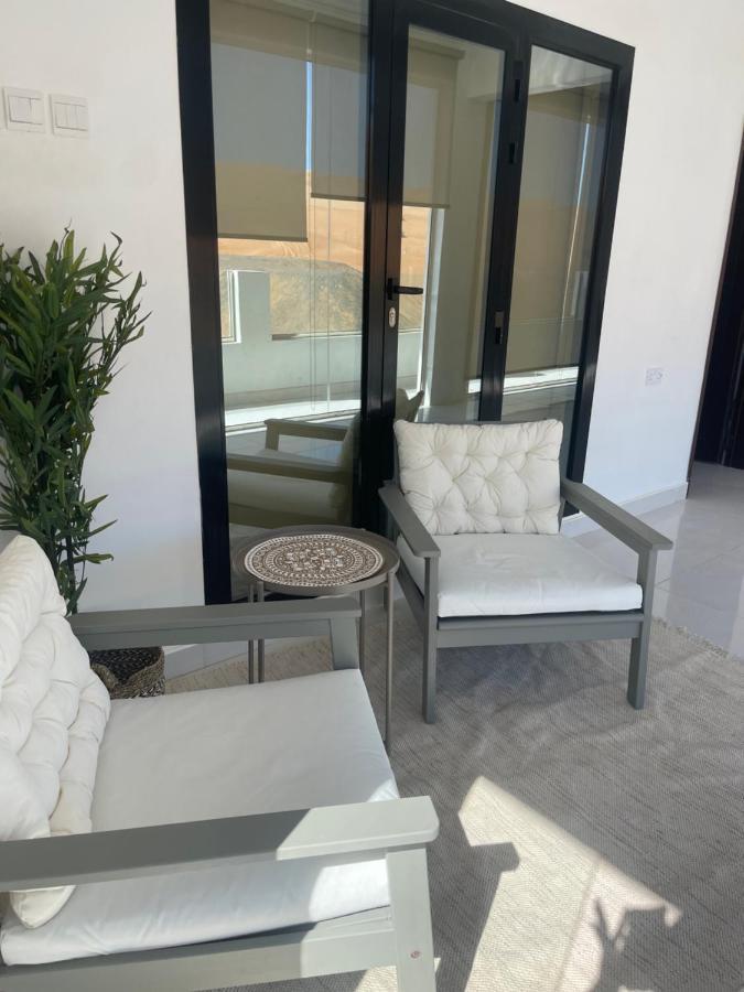 Home X4 Al Wāşil Eksteriør billede